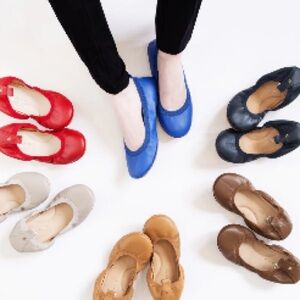 Foldable White Leather Ballet Flats by Yosi Samra New.